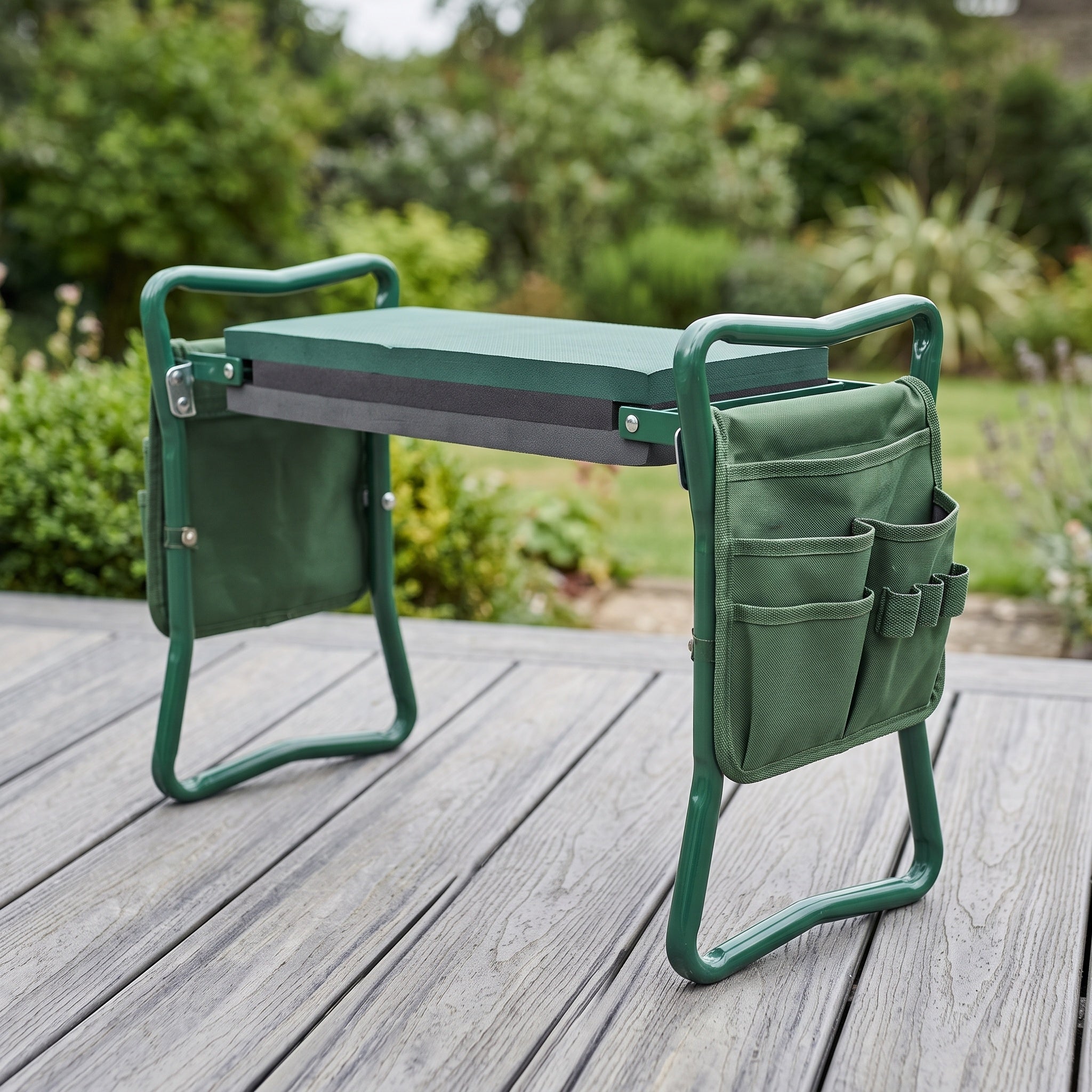 Garden Kneeler Bench: Foldable, Tool Pockets